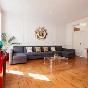 Tejo Vintage Three-bedroom - By Lu Holidays Apartment Lisbon